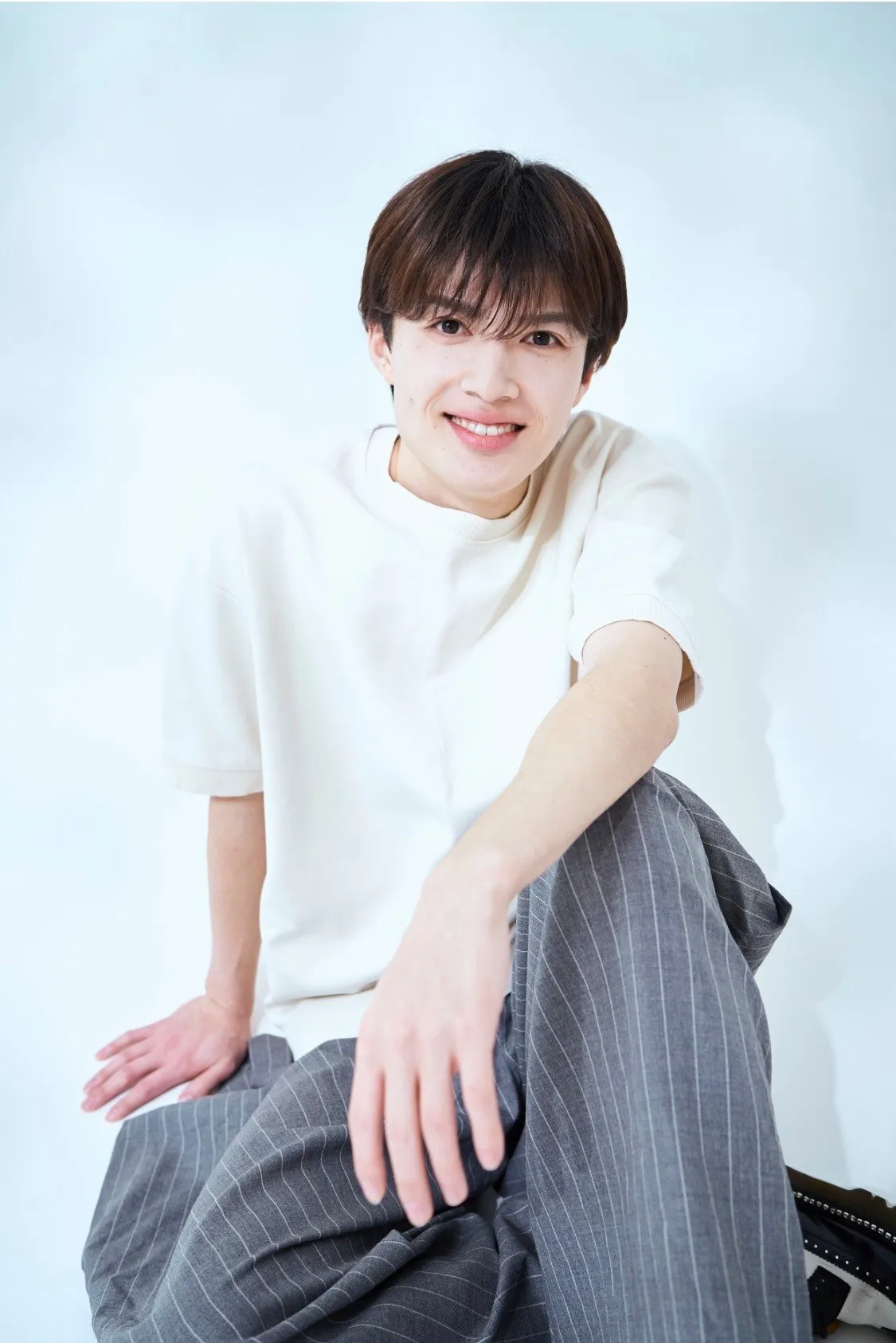 我妻京也役 坂垣怜次